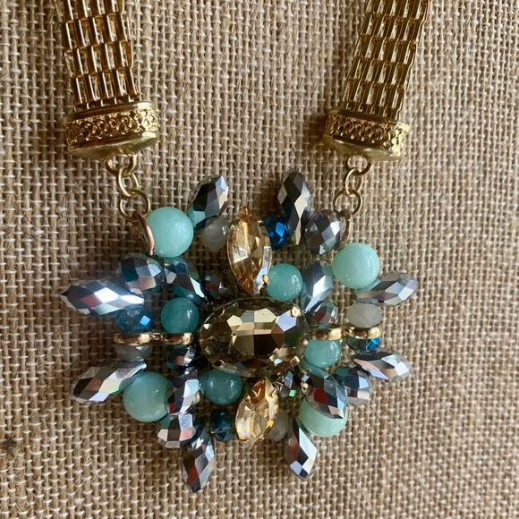 Gorgeous Sparkly Rhinestone Cluster on Gold Tone Mesh Chain Necklace - Natasha - Picture 8 of 8